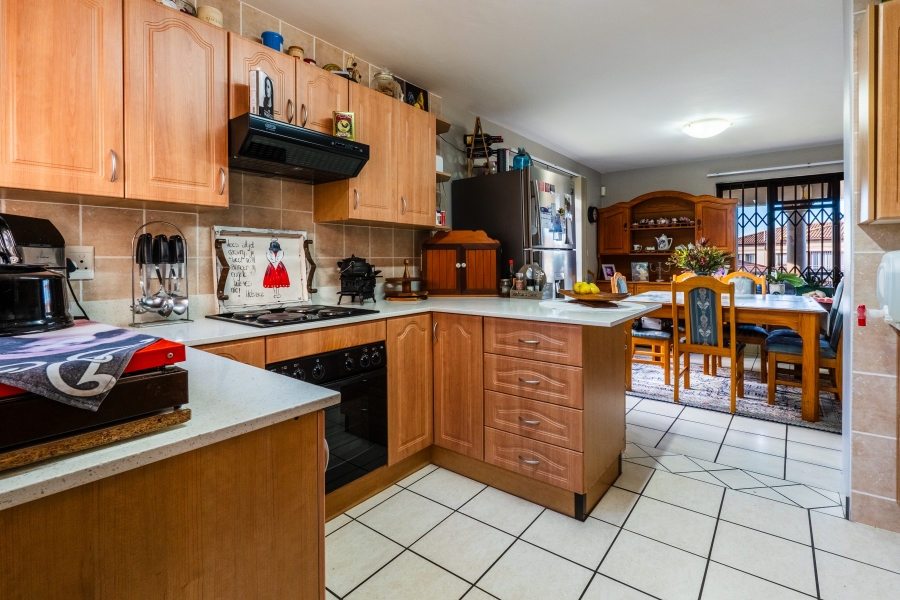 3 Bedroom Property for Sale in Island View Western Cape